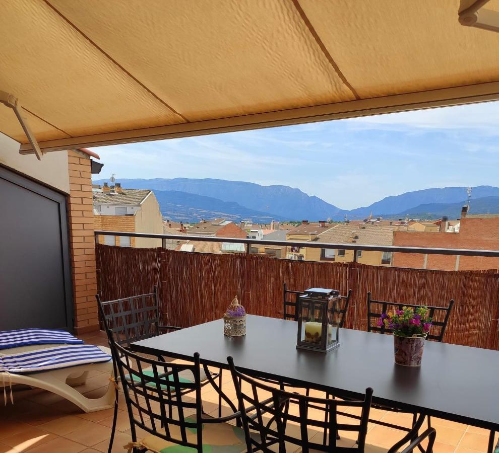 Ferienwohnung Acogedor Atico Duplex En Tremp Exterior foto